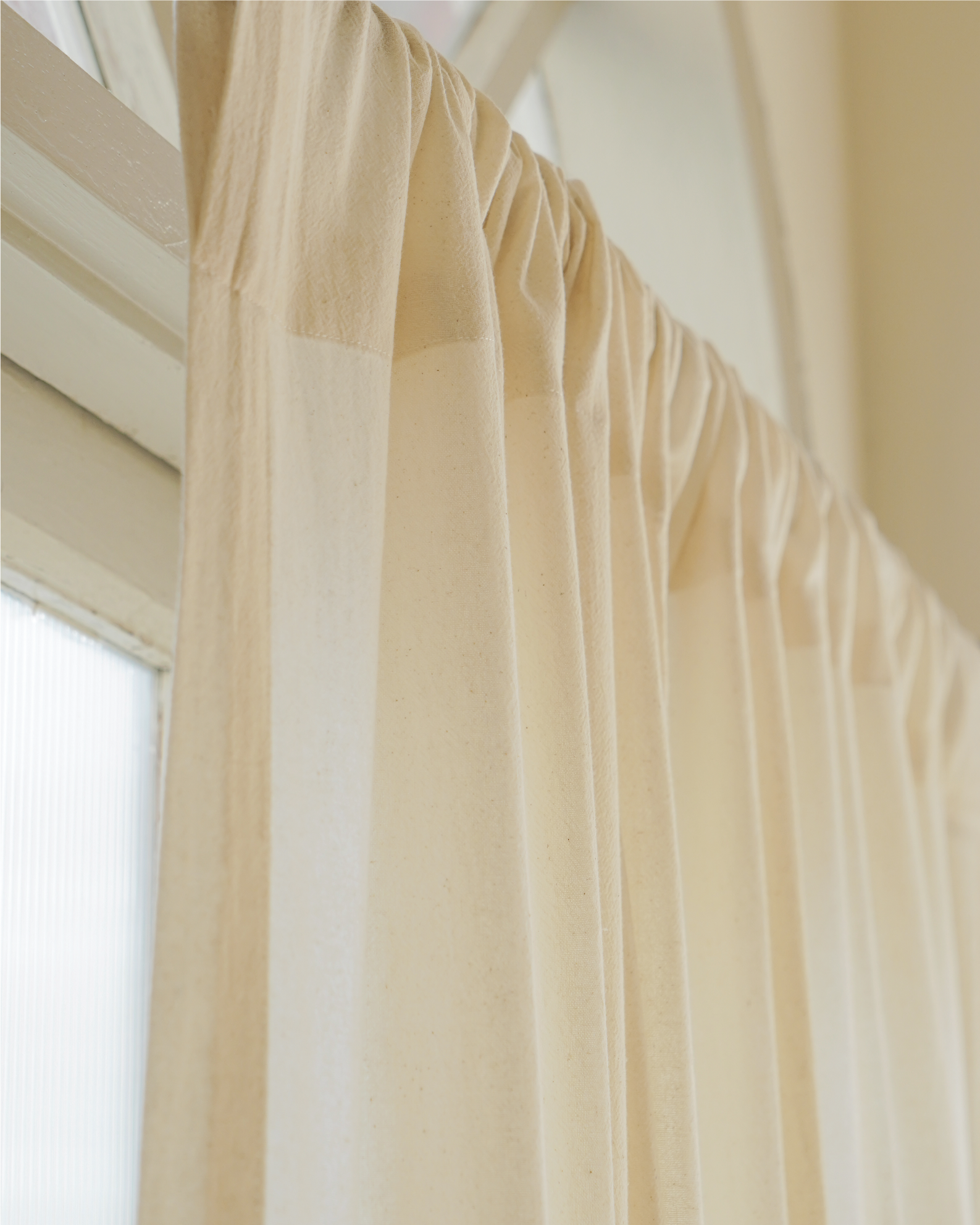 Curtain