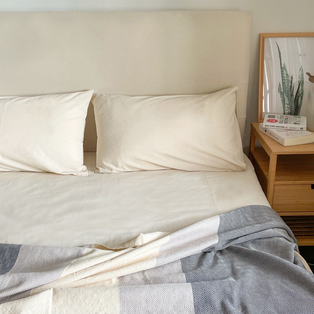 ผ้าปูที่นอนรัดมุม Plain Cotton image 1